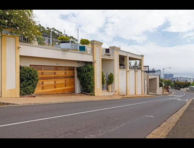 3 BEDROOM HOUSE FOR SALE IN GREEN POINT
